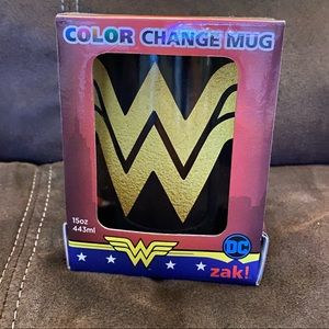Wonder Woman color changing mug